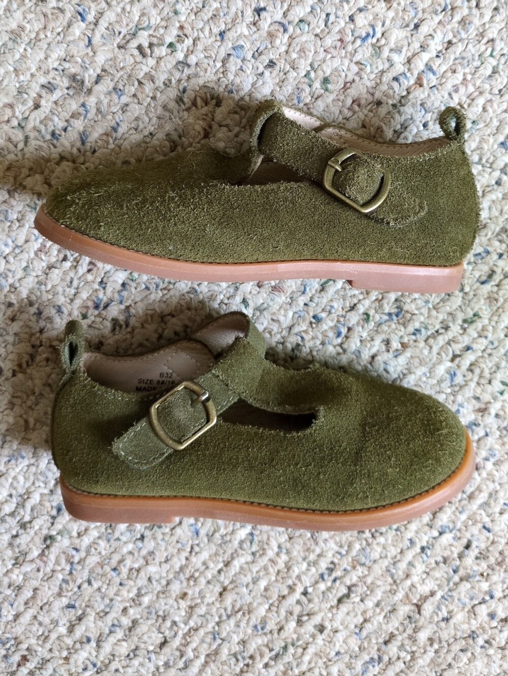 Felix & Flora Sz 8 Girls Green Suede Shoes